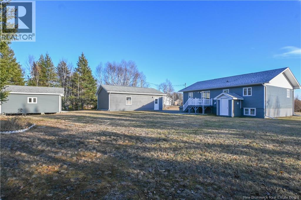 37 Rue Saint-Pierre Street, Rivière-À-La-Truite, New Brunswick  E1X 3L6 - Photo 5 - NB130750