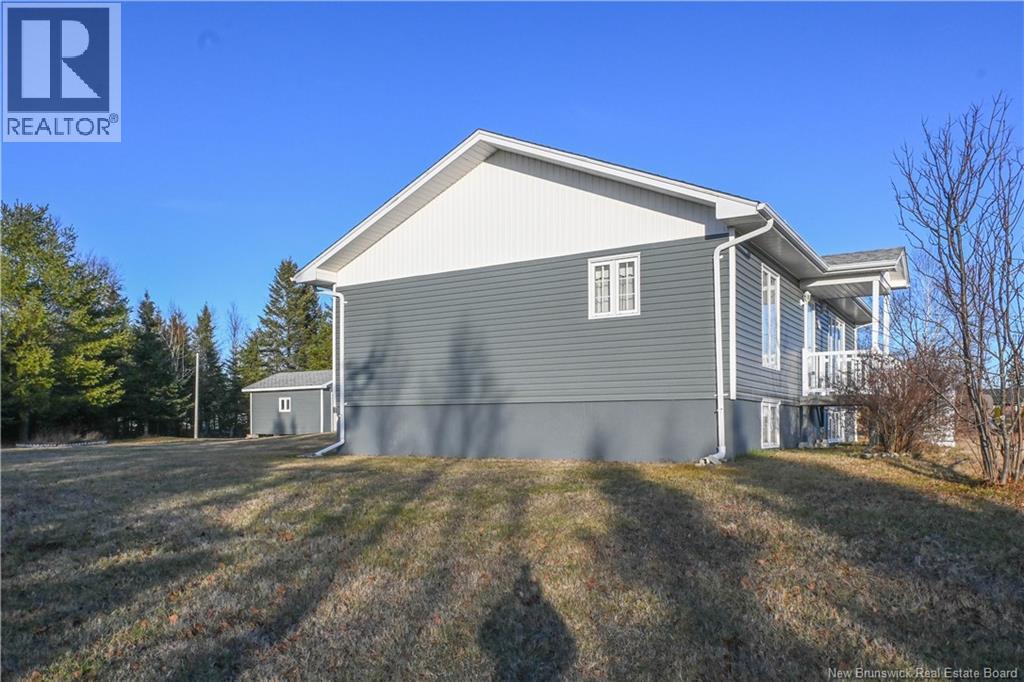 37 Rue Saint-Pierre Street, Rivière-À-La-Truite, New Brunswick  E1X 3L6 - Photo 9 - NB130750