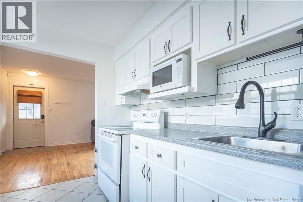 96 Shirley Avenue, Moncton, New Brunswick  E1C 6N5 - Photo 16 - NB130733