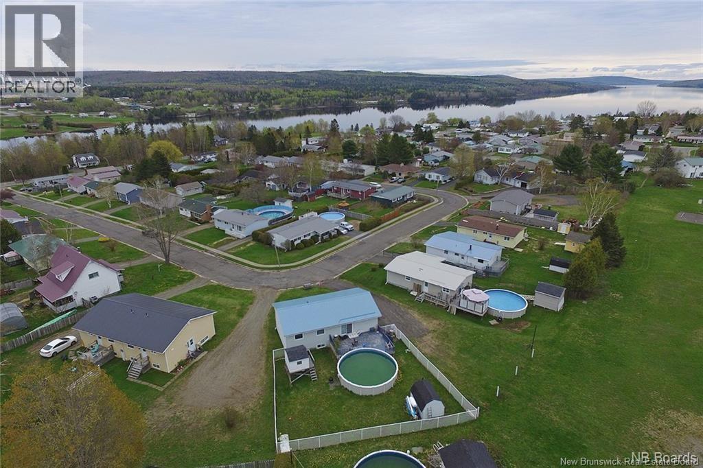 29 Snowball Crescent, Nackawic, New Brunswick E6G 1C9 - Photo 33 - NB130395