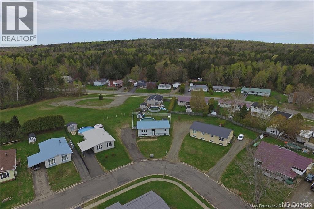 29 Snowball Crescent, Nackawic, New Brunswick E6G 1C9 - Photo 35 - NB130395