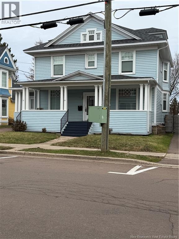 95 Botsford, Moncton, New Brunswick  E1C 4X2 - Photo 2 - NB130756