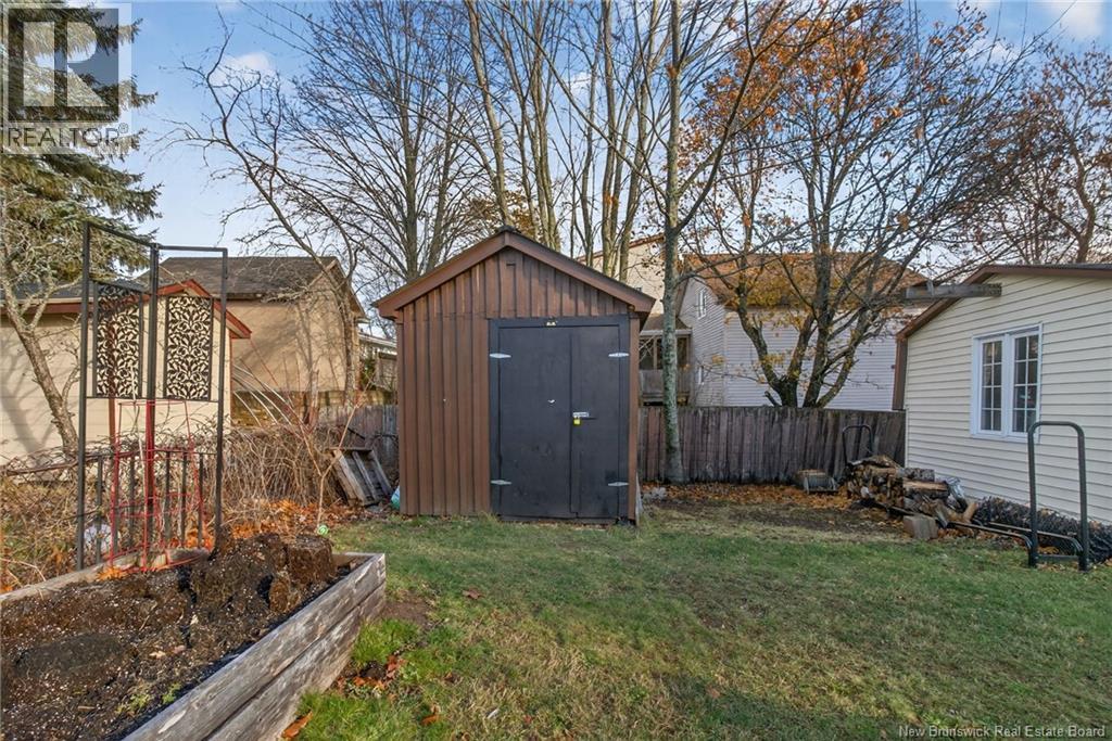 625 Latour, Dieppe, New Brunswick  E1A 2A5 - Photo 11 - NB130762