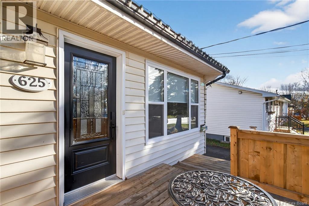625 Latour, Dieppe, New Brunswick  E1A 2A5 - Photo 13 - NB130762