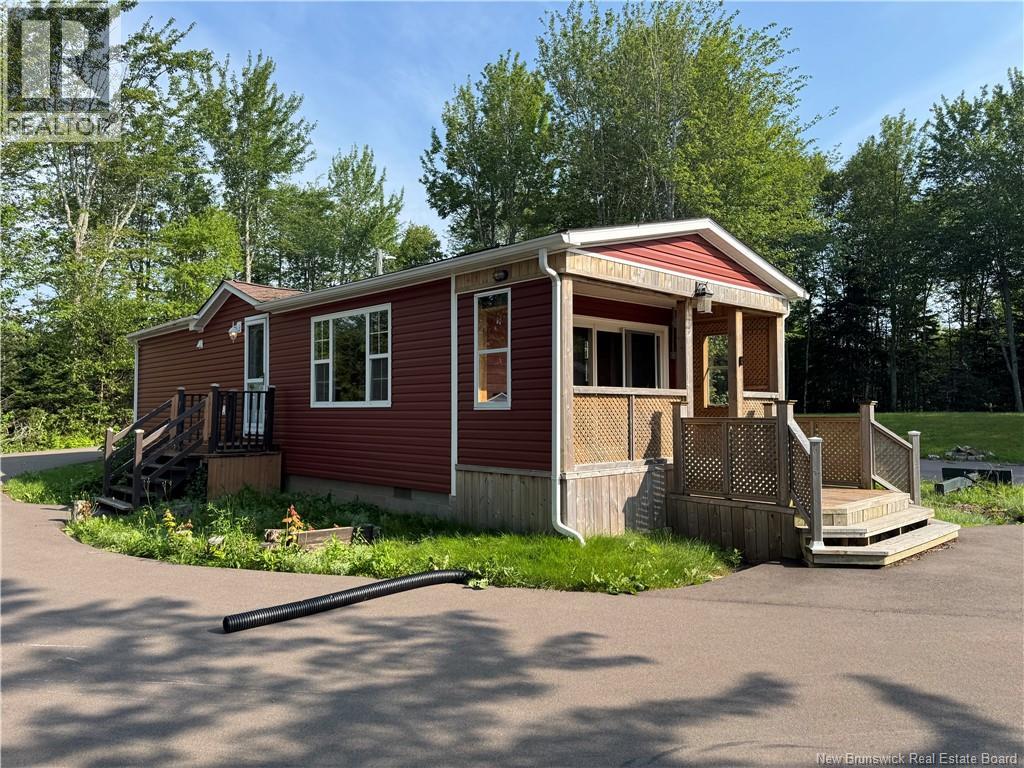444 Square Lake, Saint-Andre-Leblanc, New Brunswick E4P 6A6 - Photo 2 - NB130710