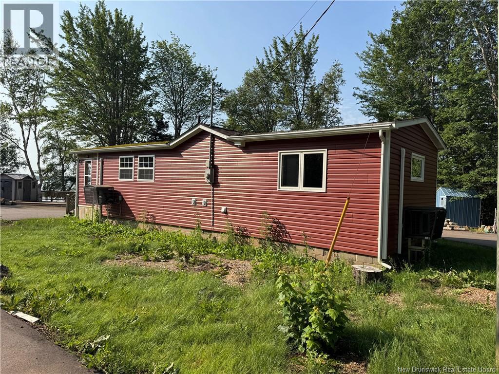 444 Square Lake, Saint-Andre-Leblanc, New Brunswick E4P 6A6 - Photo 6 - NB130710