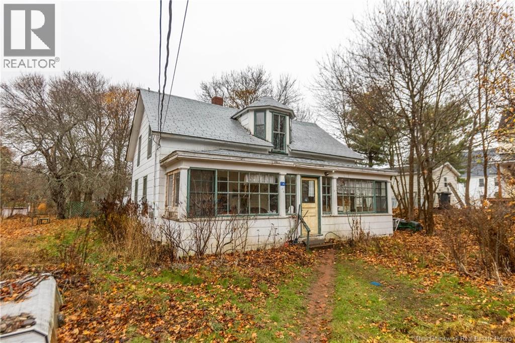 14 Main Street, Sackville, New Brunswick  E4L 4A3 - Photo 2 - NB130766