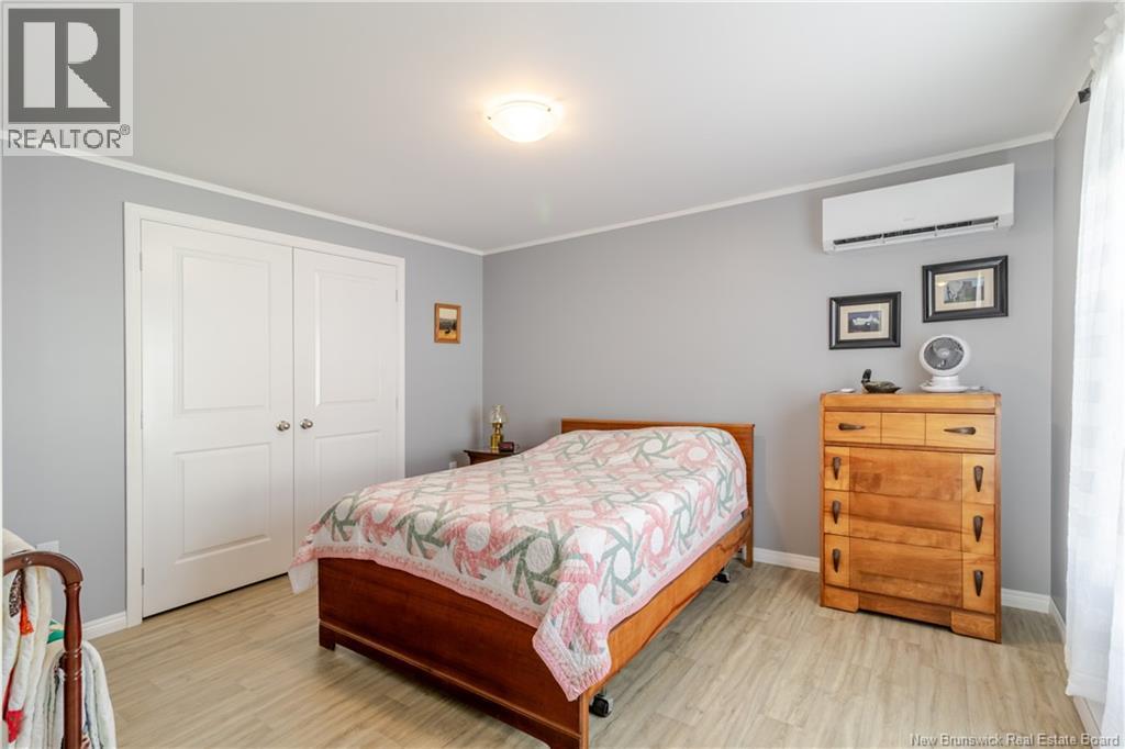 215 Moore Street, Fredericton, New Brunswick E3A 8L6 - Photo 18 - NB130714