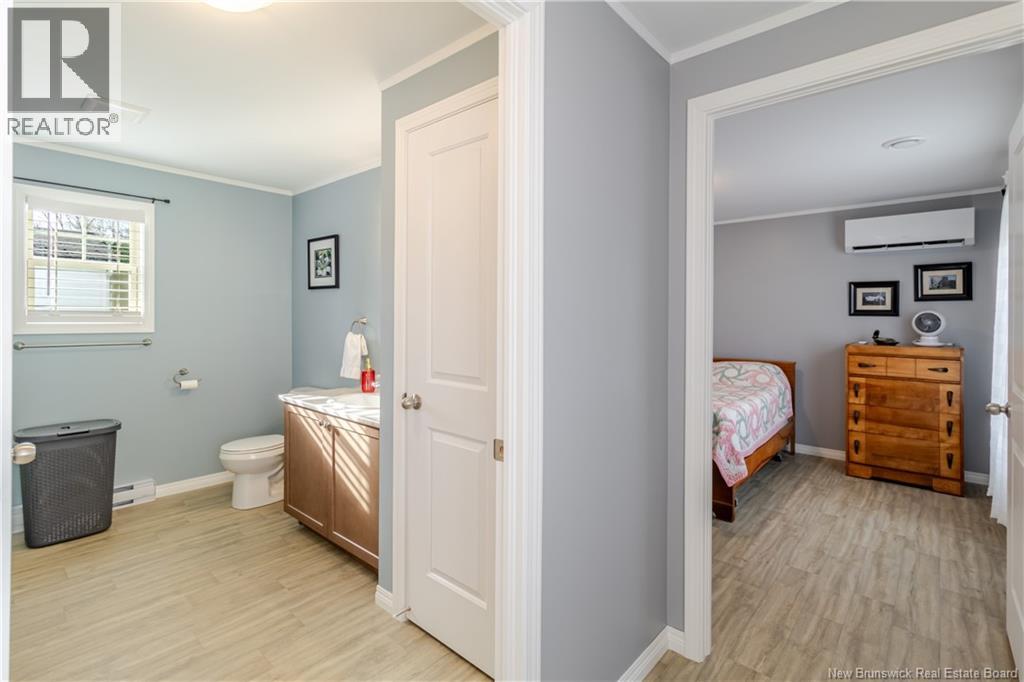 215 Moore Street, Fredericton, New Brunswick E3A 8L6 - Photo 23 - NB130714