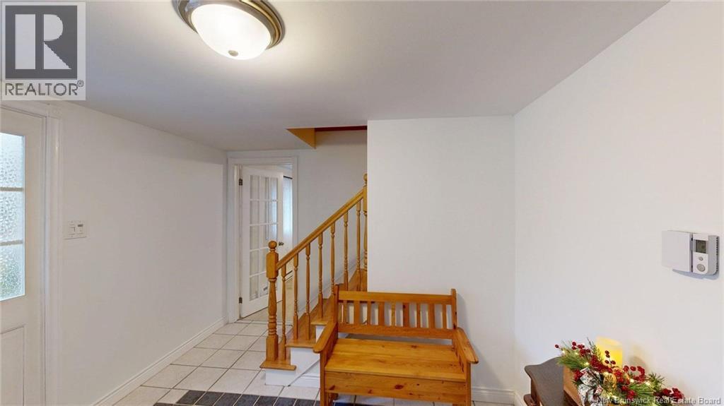 12 Ian Crescent, Rothesay, New Brunswick  E2E 5P9 - Photo 5 - NB130686