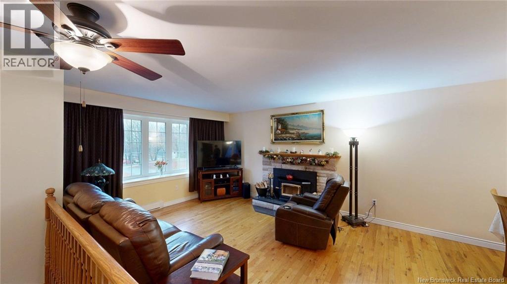 12 Ian Crescent, Rothesay, New Brunswick  E2E 5P9 - Photo 8 - NB130686