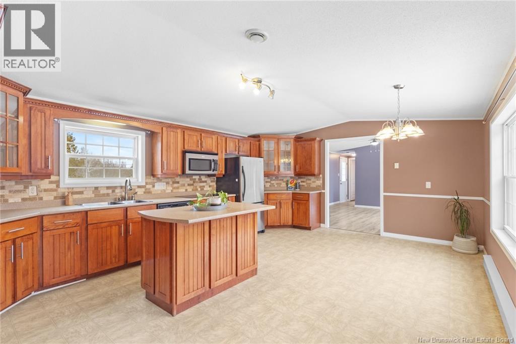 19 Cox Point Road, Cumberland Bay, New Brunswick  E4A 2X1 - Photo 12 - NB130780