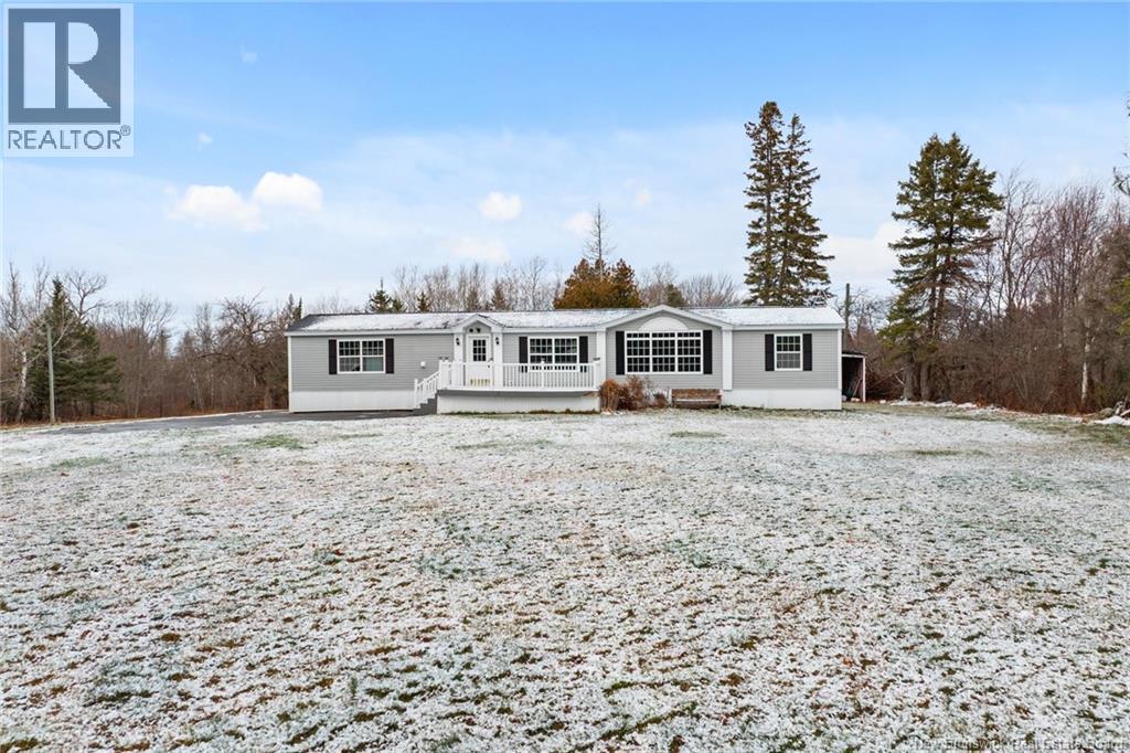 19 Cox Point Road, Cumberland Bay, New Brunswick  E4A 2X1 - Photo 2 - NB130780