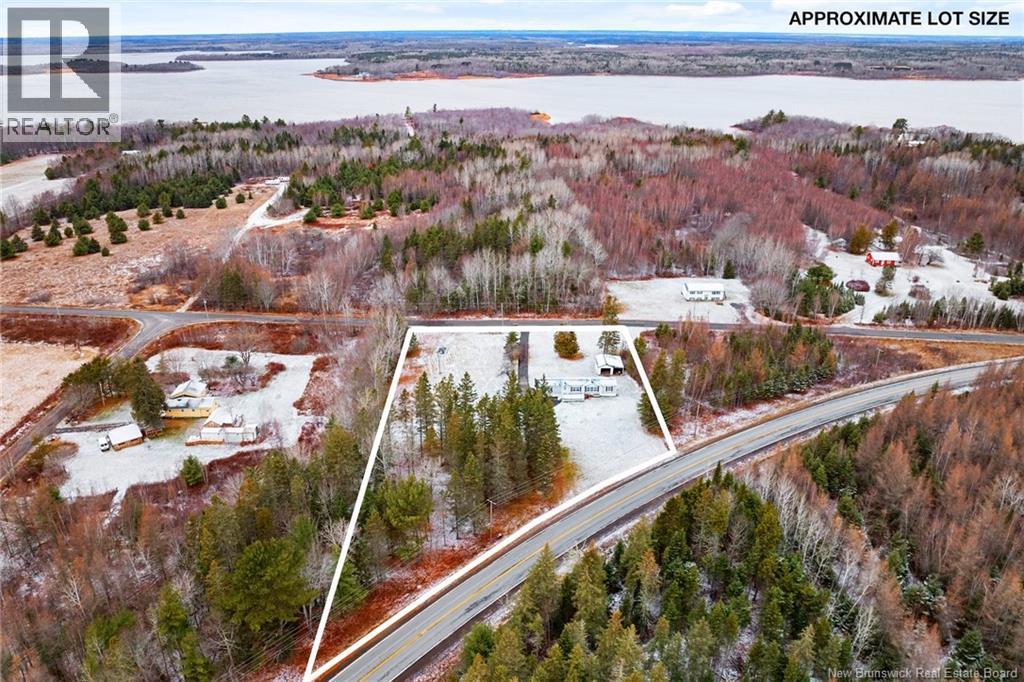 19 Cox Point Road, Cumberland Bay, New Brunswick  E4A 2X1 - Photo 7 - NB130780