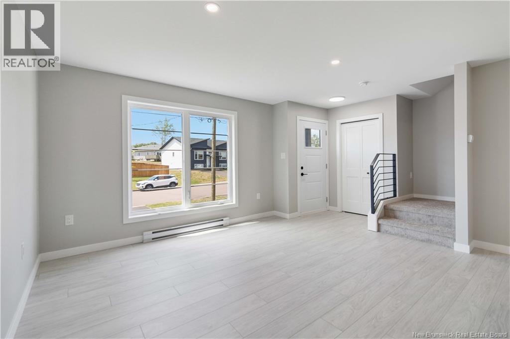 378 Damien, Dieppe, New Brunswick  E1A 0H3 - Photo 2 - NB130775