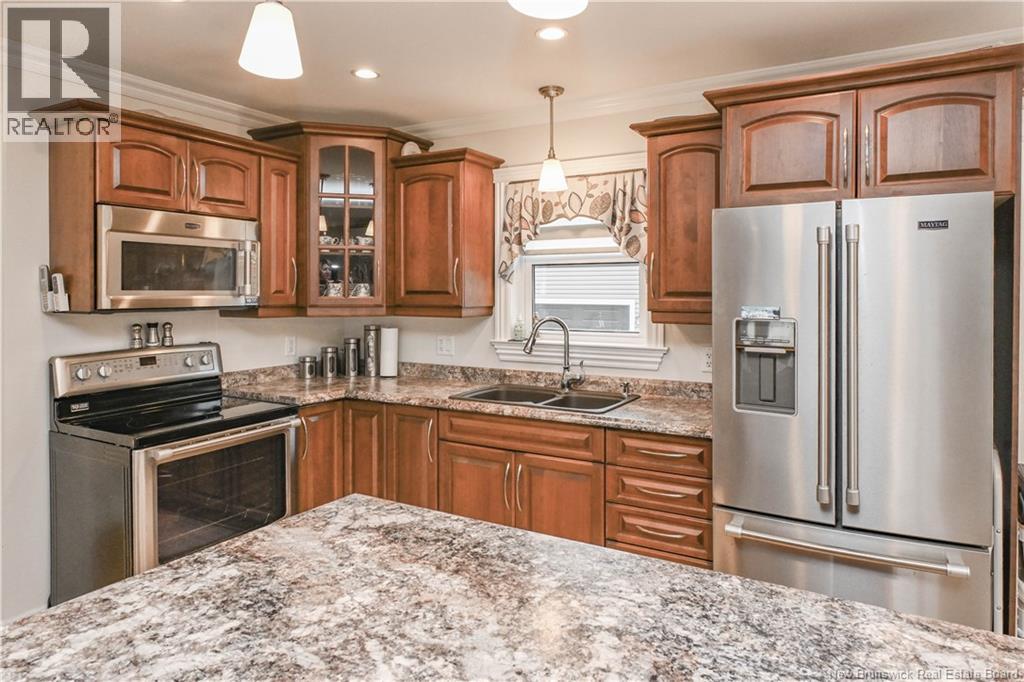 8 Rue Haché, Caraquet, New Brunswick  E1W 1A4 - Photo 16 - NB130789