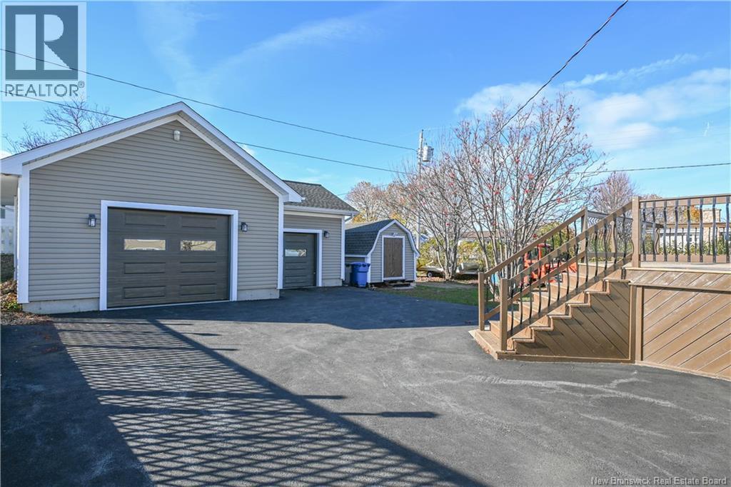 8 Rue Haché, Caraquet, New Brunswick  E1W 1A4 - Photo 7 - NB130789