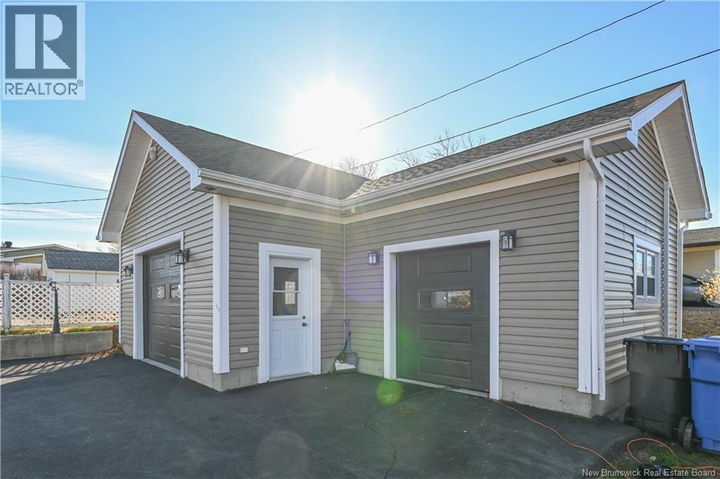 8 Rue Haché, Caraquet, New Brunswick  E1W 1A4 - Photo 8 - NB130789