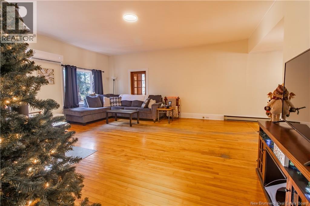 48 Arnold Avenue, Sussex, New Brunswick  E4E 2B8 - Photo 10 - NB130752