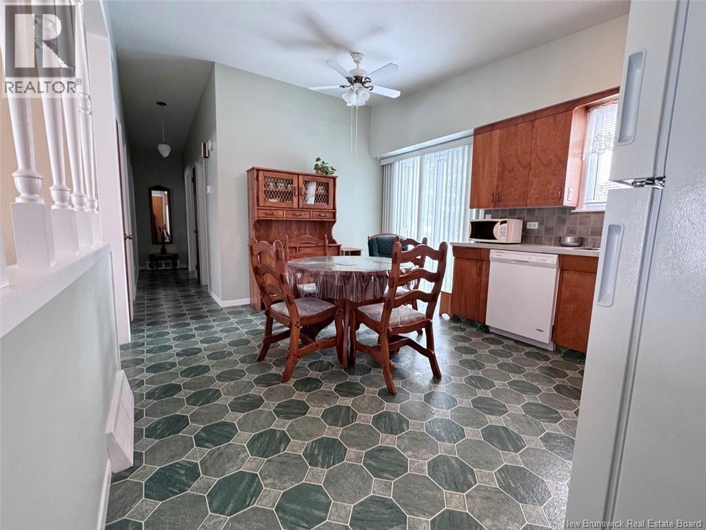 41 Lionel H. Lajoie Avenue, Edmundston, New Brunswick E3V 3G5 - Photo 2 - NB130735