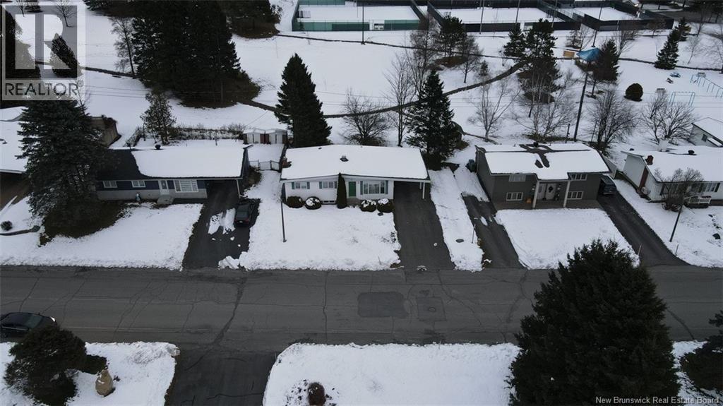41 Lionel H. Lajoie Avenue, Edmundston, New Brunswick E3V 3G5 - Photo 23 - NB130735