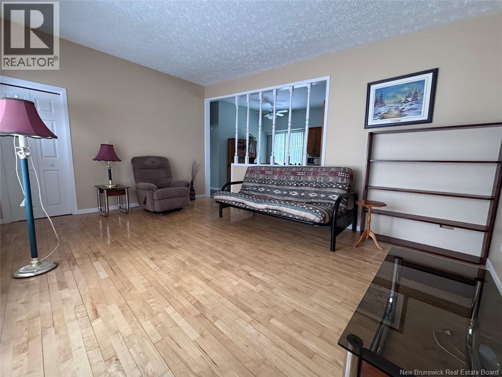 41 Lionel H. Lajoie Avenue, Edmundston, New Brunswick E3V 3G5 - Photo 5 - NB130735