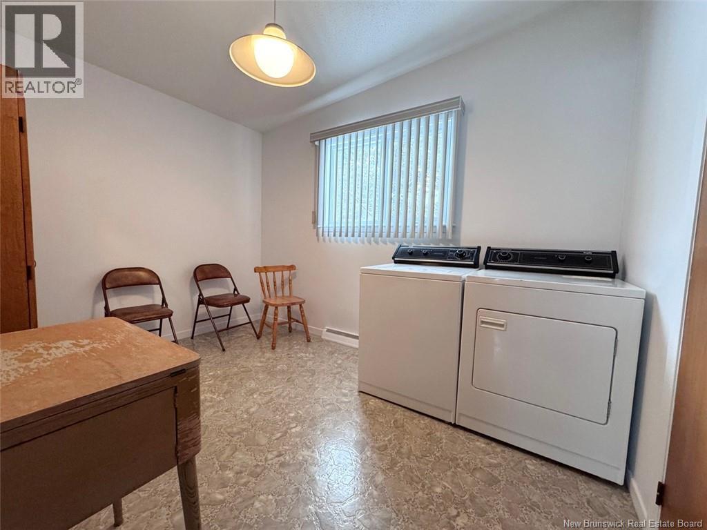 41 Lionel H. Lajoie Avenue, Edmundston, New Brunswick E3V 3G5 - Photo 8 - NB130735