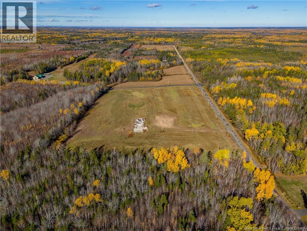 164 Bois Joli, Bouctouche, New Brunswick  E4S 2X3 - Photo 4 - NB130824