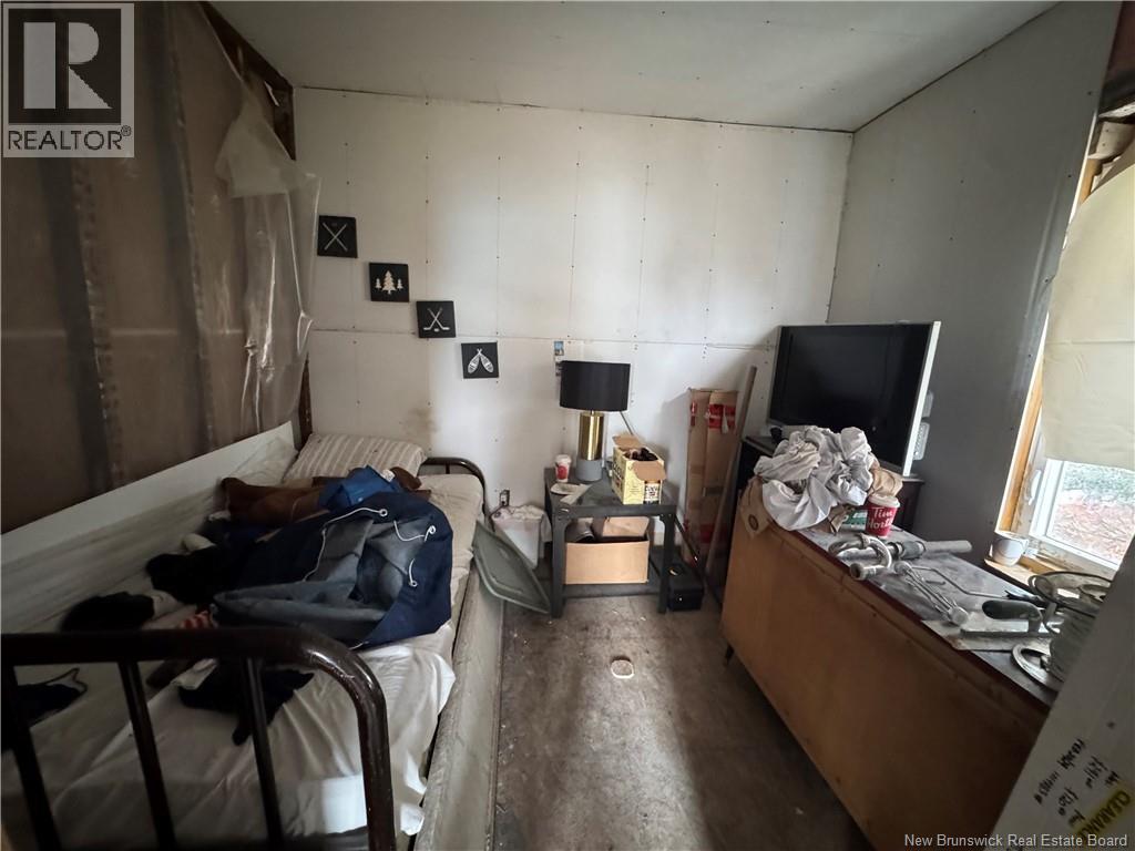 229 Rodney Street, Saint John, New Brunswick  E2M 1X5 - Photo 18 - NB130787