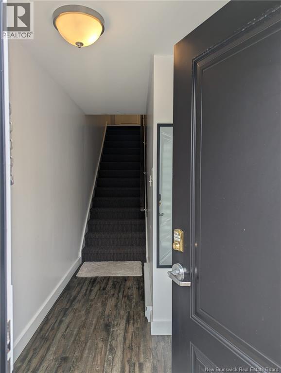 135 Waterloo Street, Saint John, New Brunswick E2L 0E8 - Photo 3 - NB130754