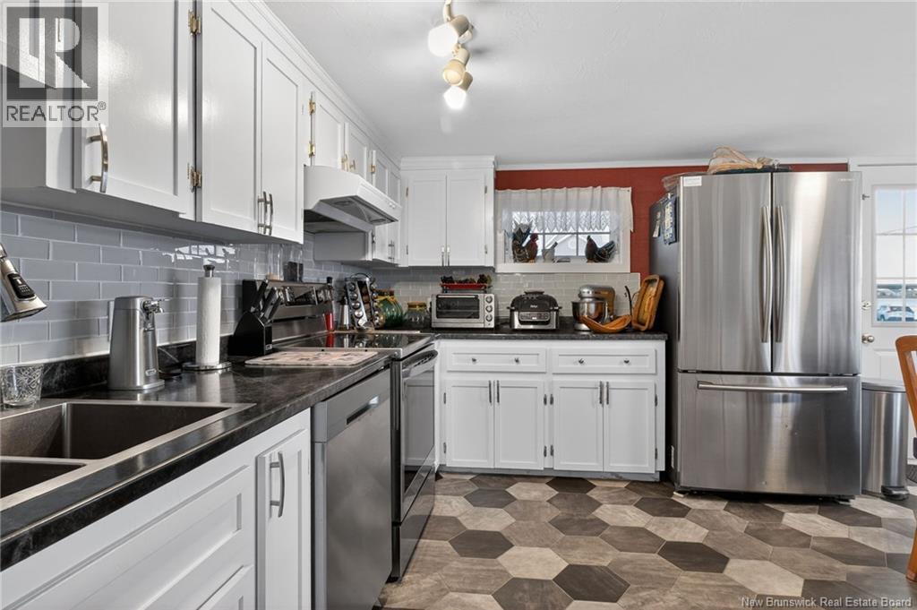 9427 Main Street, Richibucto, New Brunswick  E4W 4B8 - Photo 10 - NB130730
