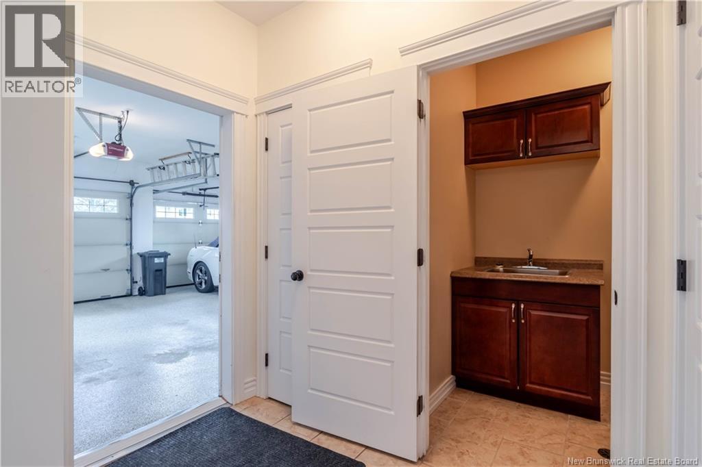 18 Howe Crescent, Oromocto, New Brunswick  E2V 4M5 - Photo 5 - NB130879