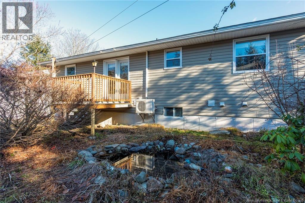 337 Lakeview Drive, Saint John, New Brunswick E2J 3M9 - Photo 4 - NB130707