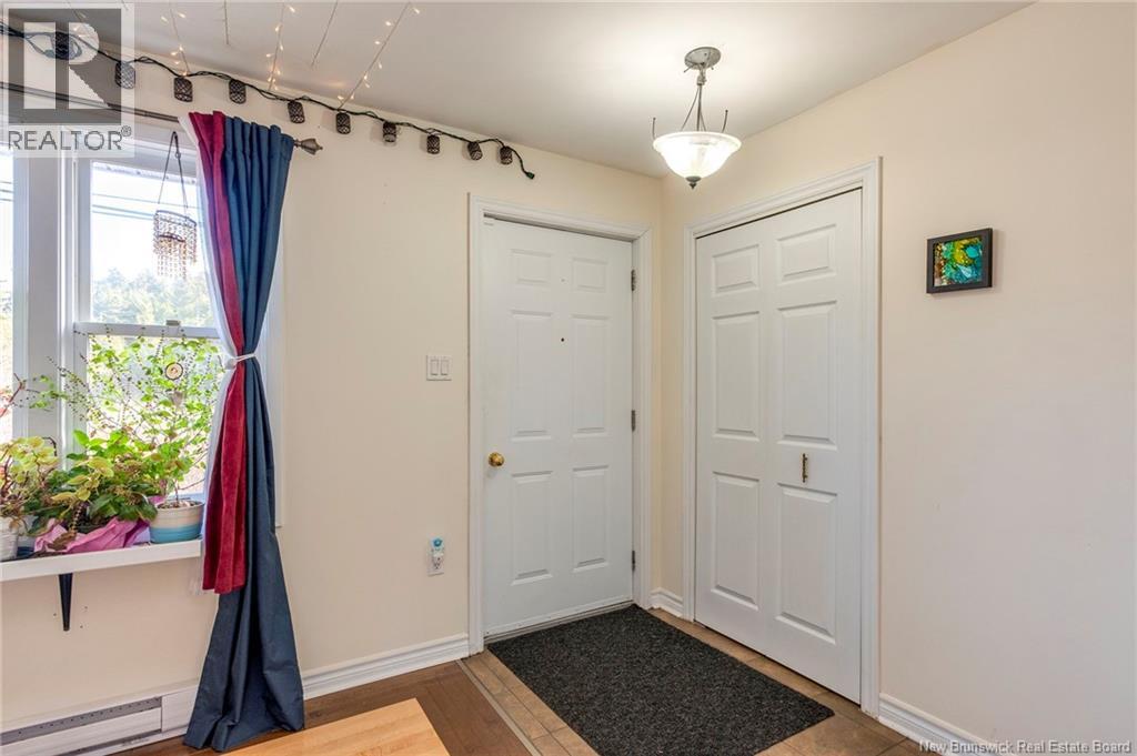 337 Lakeview Drive, Saint John, New Brunswick E2J 3M9 - Photo 7 - NB130707