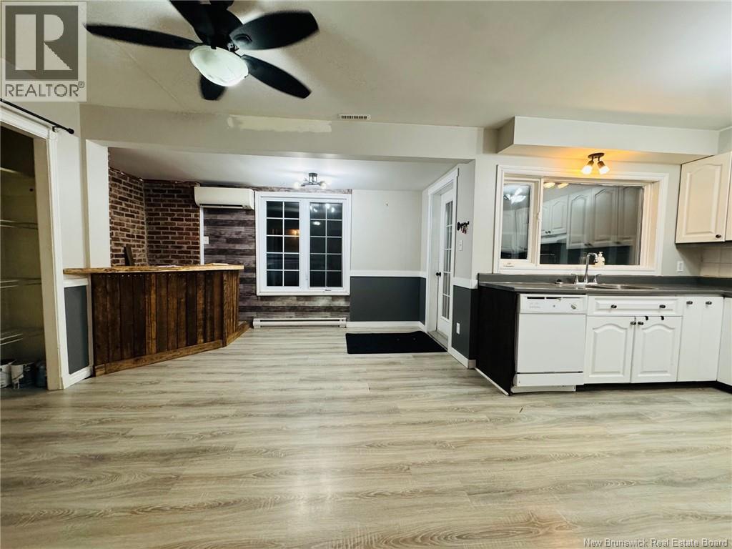 104 Arran Street, Campbellton, New Brunswick E3N 1L8 - Photo 3 - NB130881