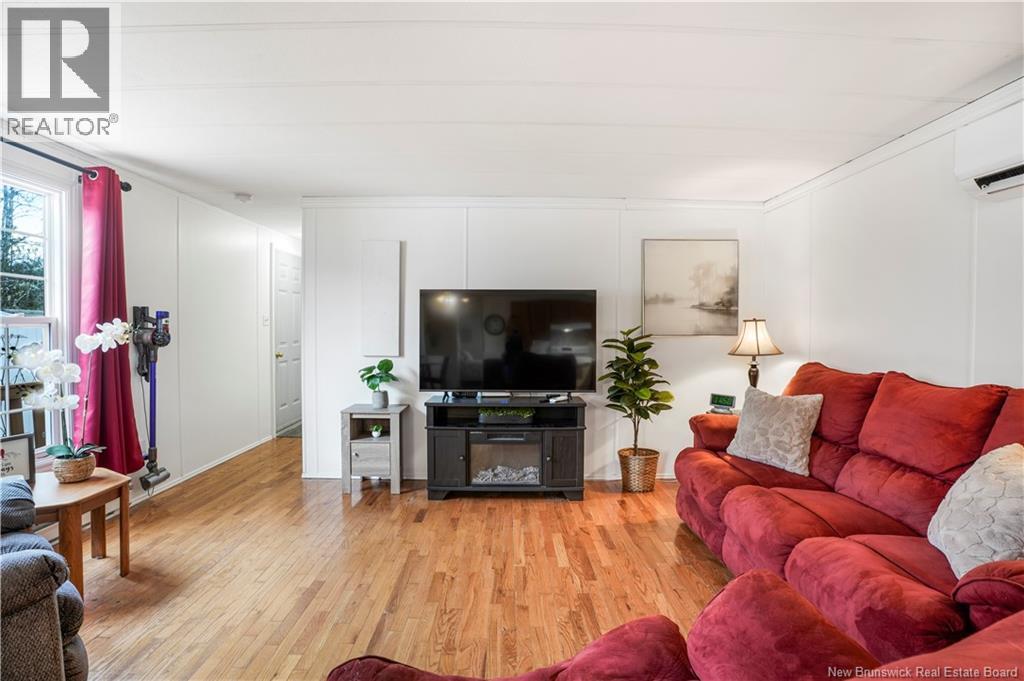 23 Tyler Street, Lincoln, New Brunswick  E3B 6X4 - Photo 14 - NB130903