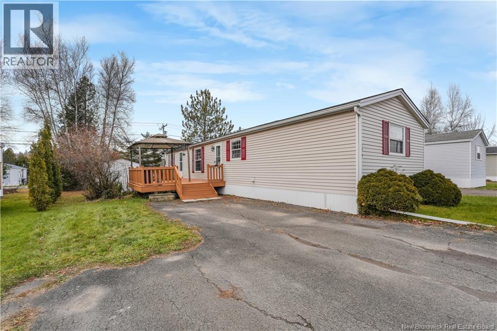 23 Tyler Street, Lincoln, New Brunswick  E3B 6X4 - Photo 33 - NB130903