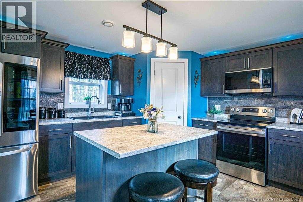 9 Popeye Court, Waterville, New Brunswick  E2V 0L6 - Photo 4 - NB130753