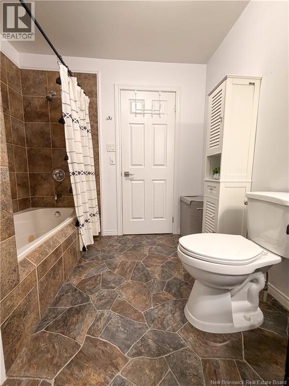 132 Lansdowne, Campbellton, New Brunswick E3N 2M7 - Photo 24 - NB130896