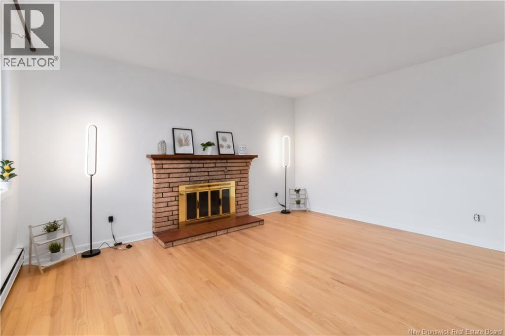 228 Cole Avenue, Moncton, New Brunswick  E1C 8G3 - Photo 4 - NB130891