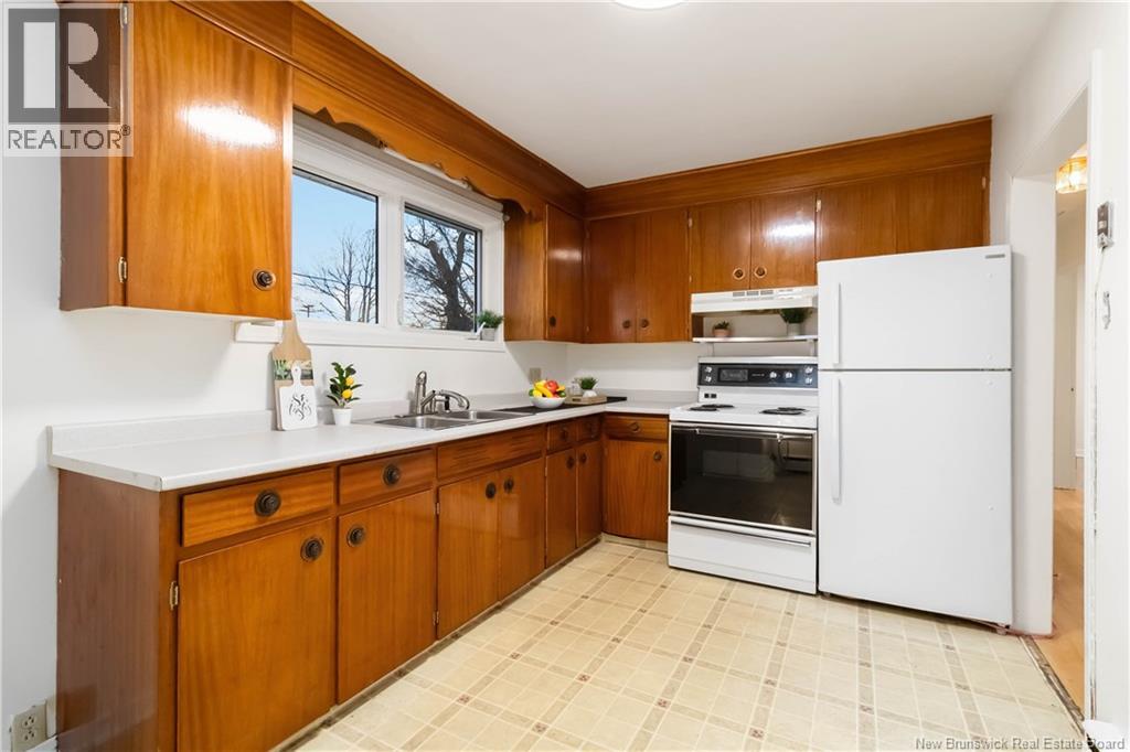 228 Cole Avenue, Moncton, New Brunswick  E1C 8G3 - Photo 6 - NB130891