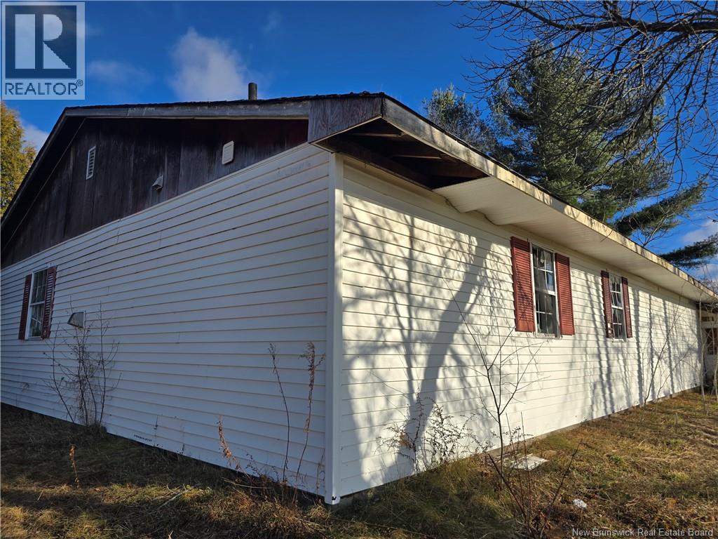 540 Route 105, Maugerville, New Brunswick  E3A 8L6 - Photo 6 - NB130813