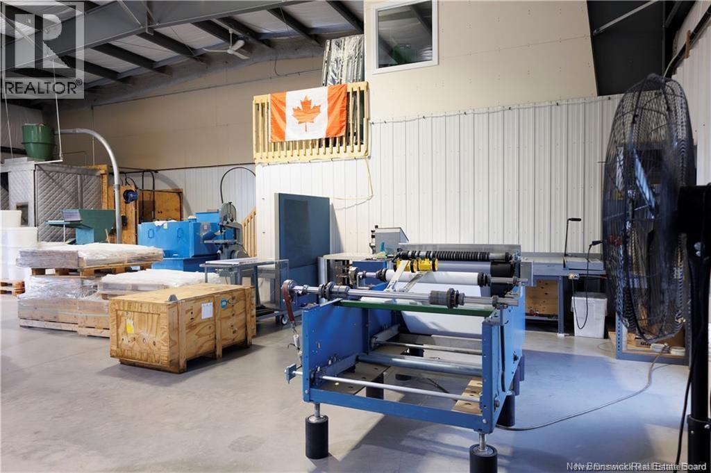 651 Main Street, Grand-Sault/grand Falls, New Brunswick  E3Z 2W6 - Photo 12 - NB130867