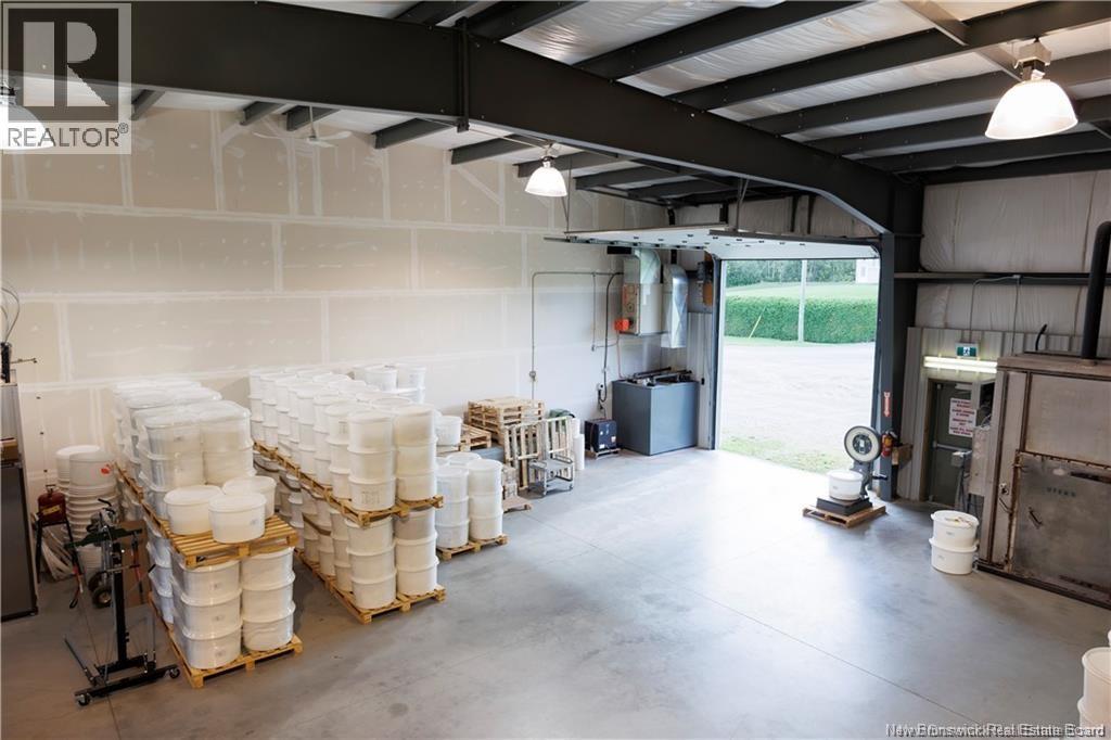 651 Main Street, Grand-Sault/grand Falls, New Brunswick  E3Z 2W6 - Photo 16 - NB130867