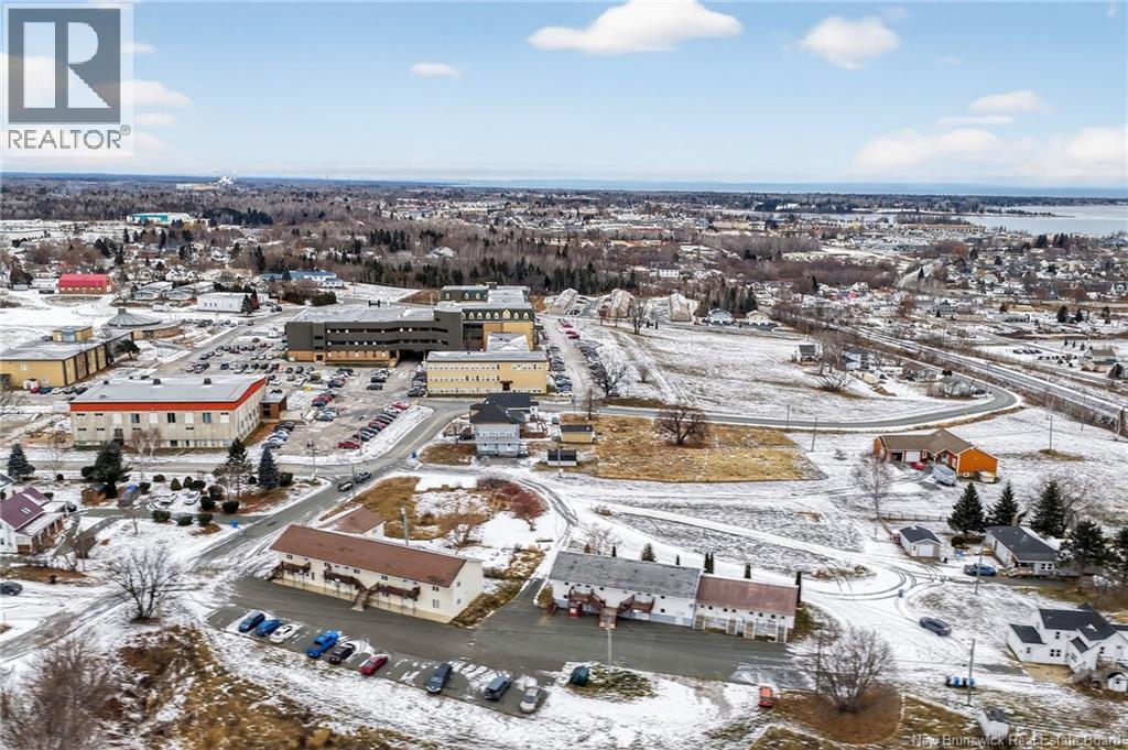 725 Univesity Drive, Bathurst, New Brunswick E2A 0A9 - Photo 27 - NB130947