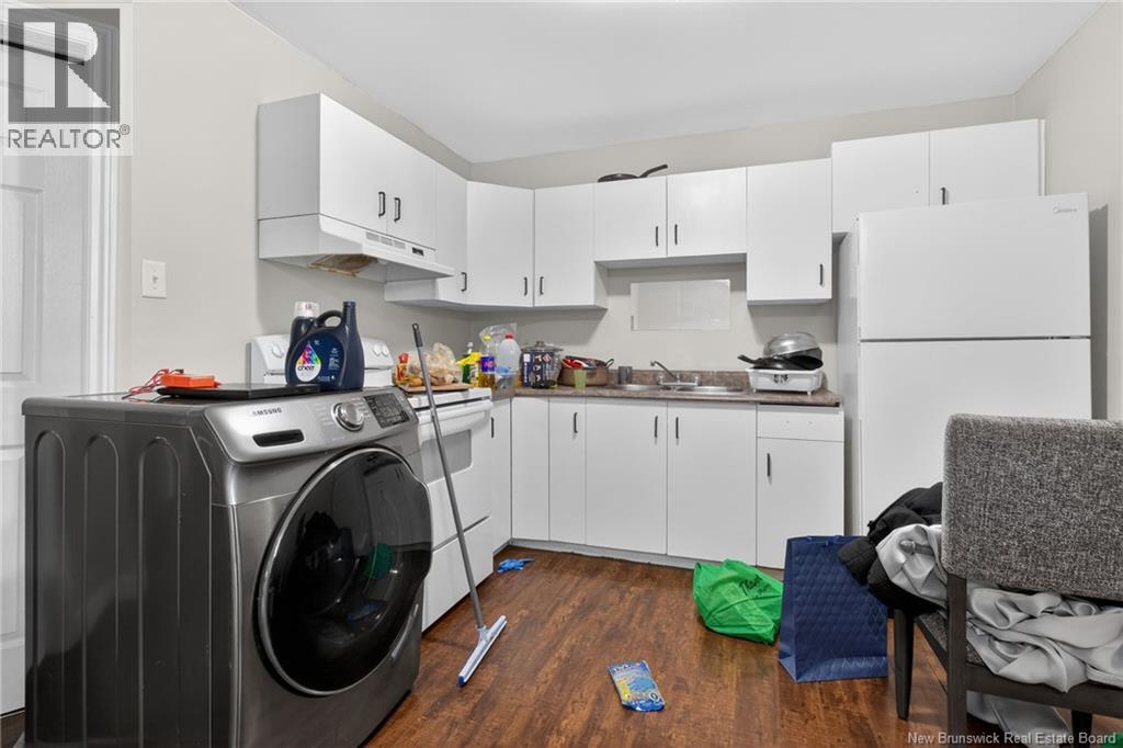 725 Univesity Drive, Bathurst, New Brunswick E2A 0A9 - Photo 41 - NB130947