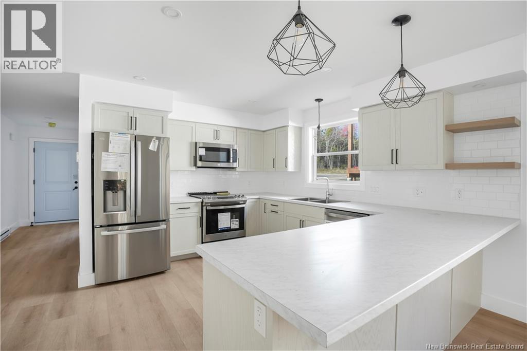 4-14 Terry Fox Drive, Oromocto, New Brunswick E2V 0R6 - Photo 6 - NB130876