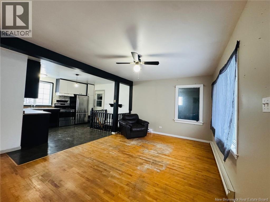 369 Adelaide Street, Dalhousie, New Brunswick  E8C 1B3 - Photo 3 - NB130982