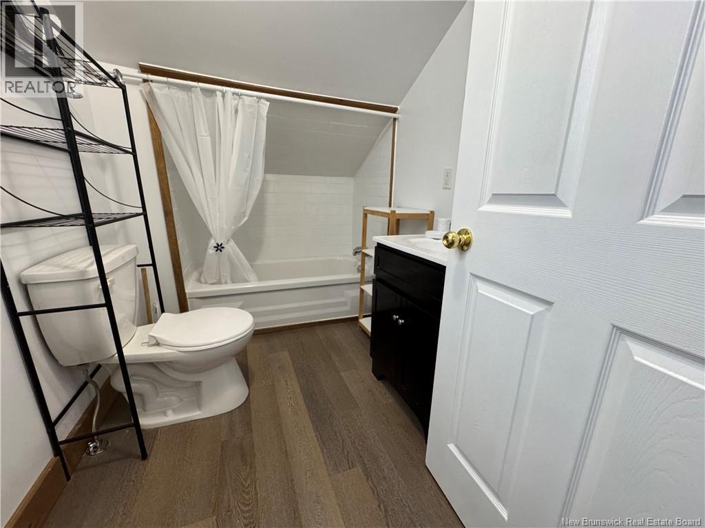 30 Évangéline Street, Saint-Quentin, New Brunswick  E8A 1M6 - Photo 11 - NB130979