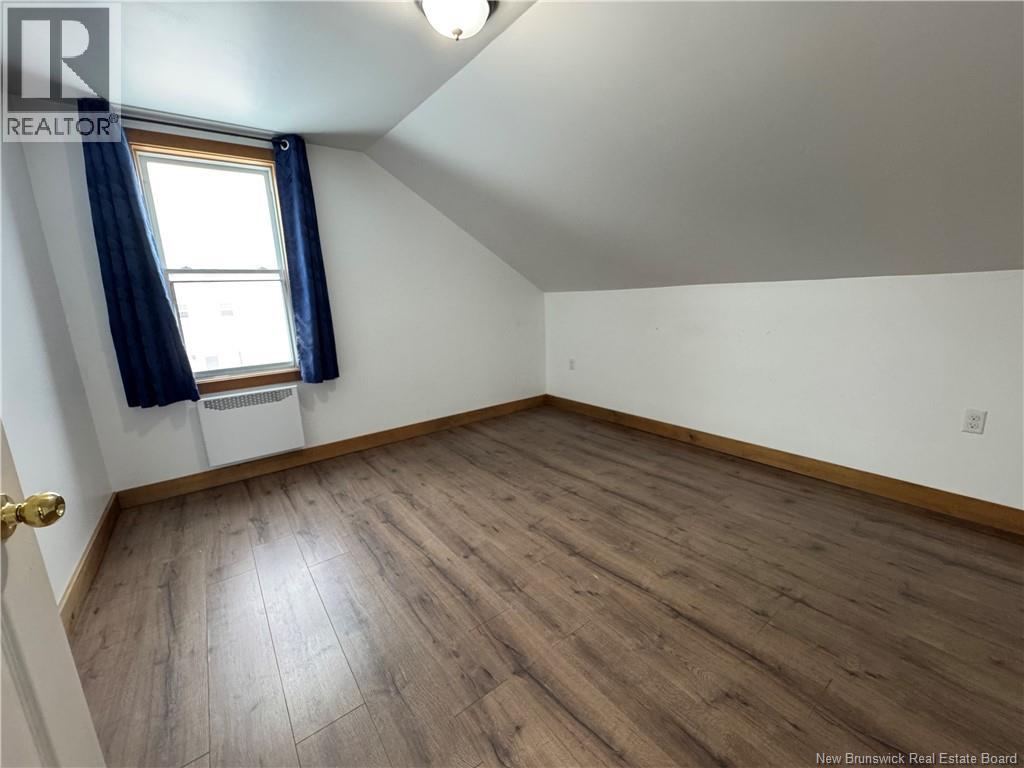 30 Évangéline Street, Saint-Quentin, New Brunswick  E8A 1M6 - Photo 14 - NB130979